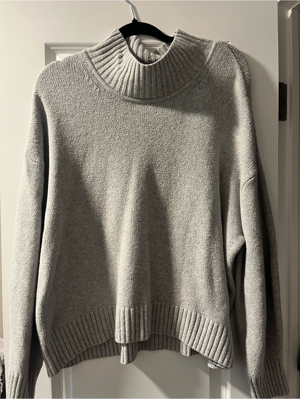GAP Light Gray Turtleneck Sweater